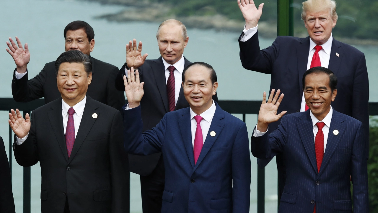 Kremlin afirma que Putin, Xi y Trump podrían tener una reunión trilateral en la cumbre APEC
