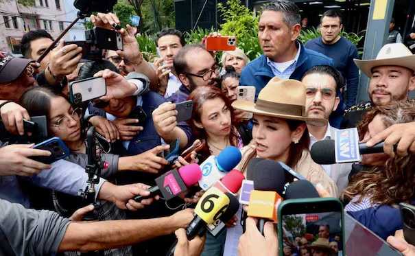 Grecia Quiroz pide a FGR atraer caso de Carlos Manzo; su asesin*to es de competencia federal por participación del crimen, dice