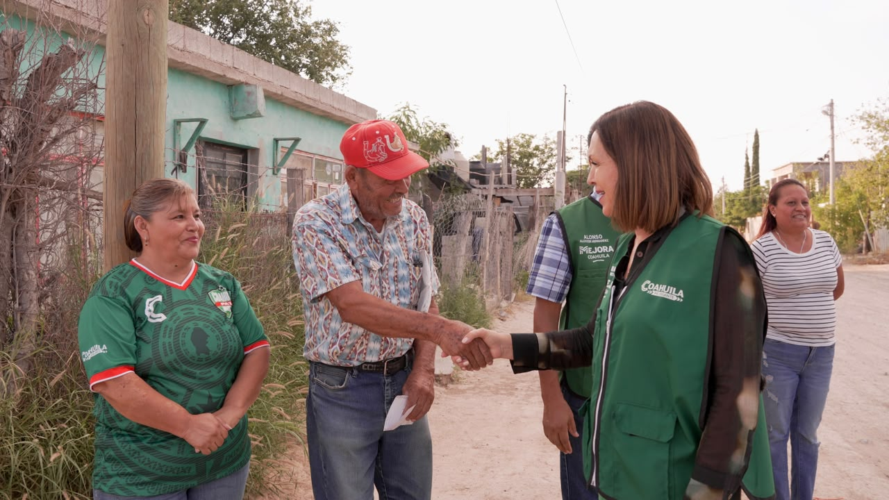 Sari Pérez integra comité ciudadano para electrificación en la colonia Diana Laura
