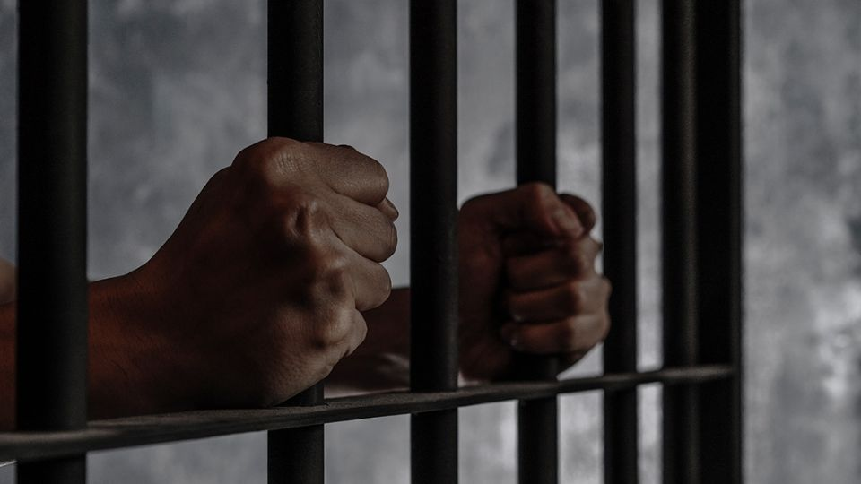 Sentencian en EU a casi cinco años de prisión a mexicano por tráfico de 4rmas para un cártel