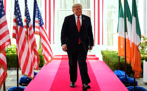 Reunificación de Irlanda ocurrirá «tarde o temprano», dice Trump; afirma que «sería un gran logro para todos»