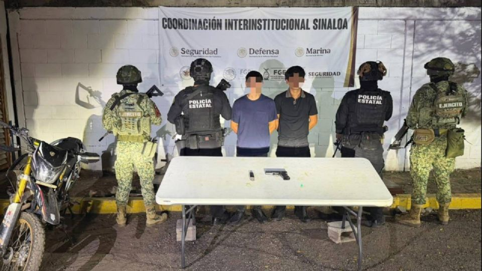 Detienen en Culiacán a un menor de edad por posesión con un arma corta y cartuchos