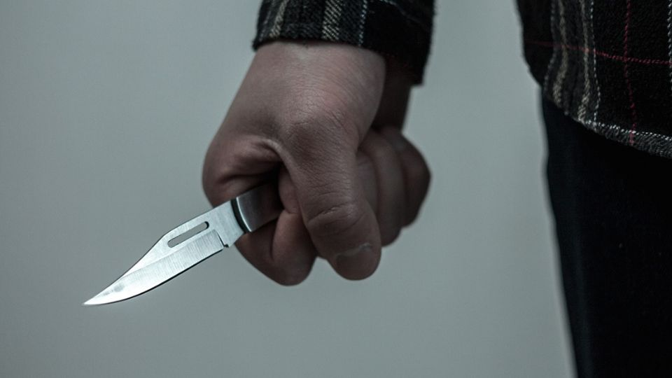 Hombre ataca con cuchill* a varias personas en Lousiana y hiere a cuatro; ya está detenido