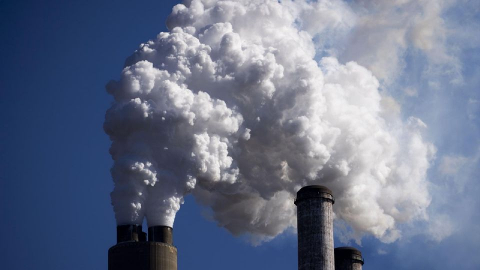 Administración de Trump planea eliminar la regulación a emisiones de efecto invernadero