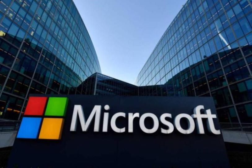 Microsoft reacciona a preocupación por IA; alista código de conducta subordinado