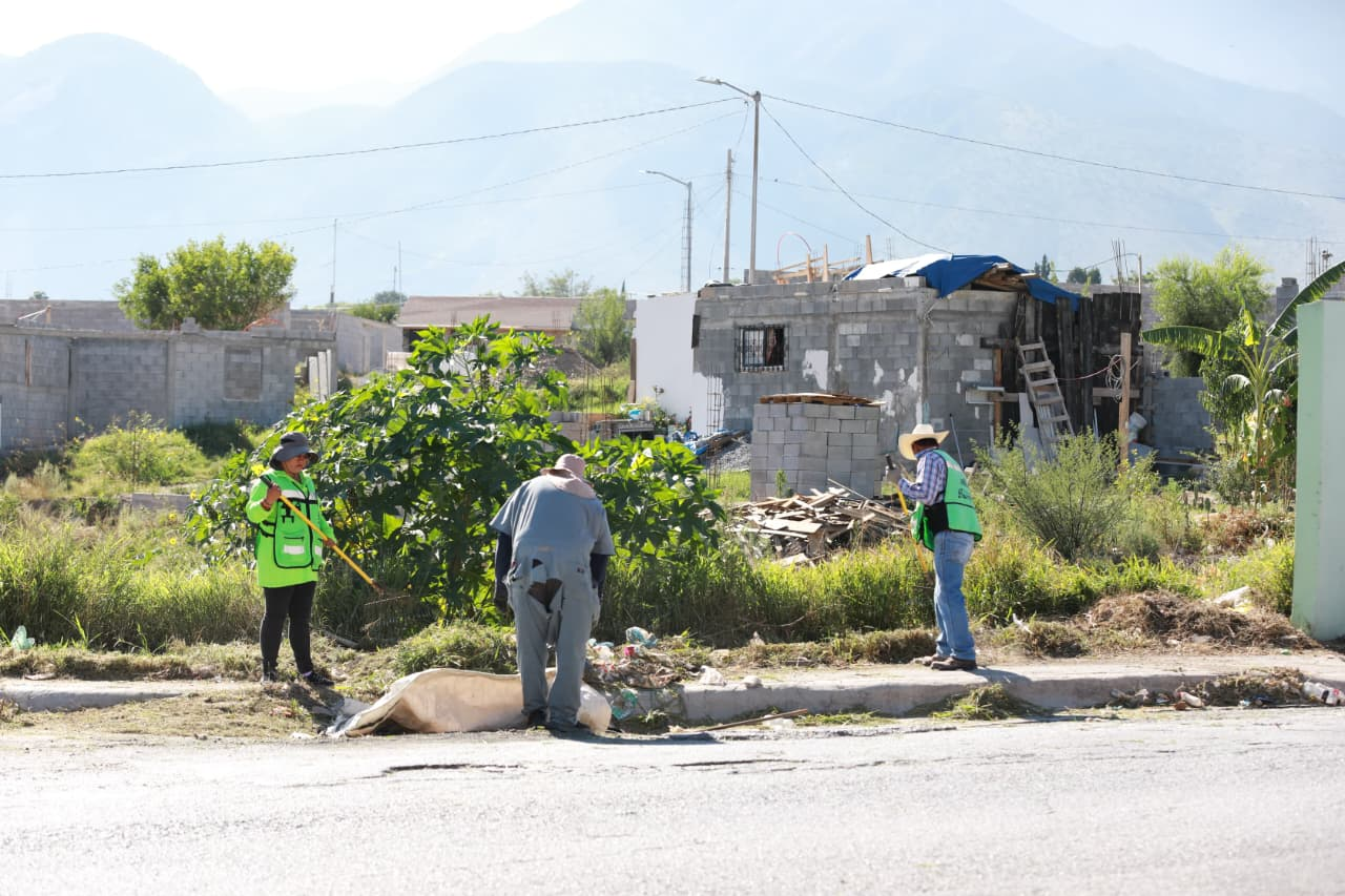 Gobierno de Saltillo mete mano y limpieza al arroyo Nueva Imagen