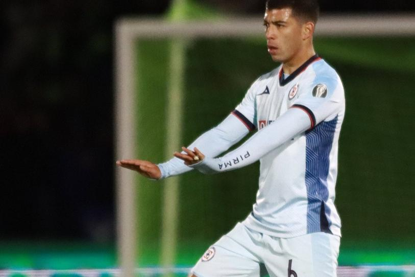Con un “usted disculpe” el AS Mónaco cierra el fichaje frustrado del seleccionado mexicano Erik Lira