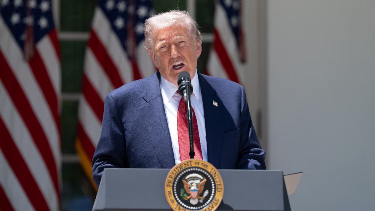 Trump va por políticos mexicanos que ‘ayuden’ a cárteles: ‘Traicionan la soberanía de su propio país’