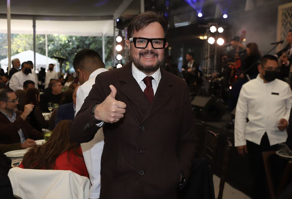 Aleks Syntek pide a fans que no se preocupen tras cuestionamientos sobre su salud mental: “El tiempo me dará la razón”