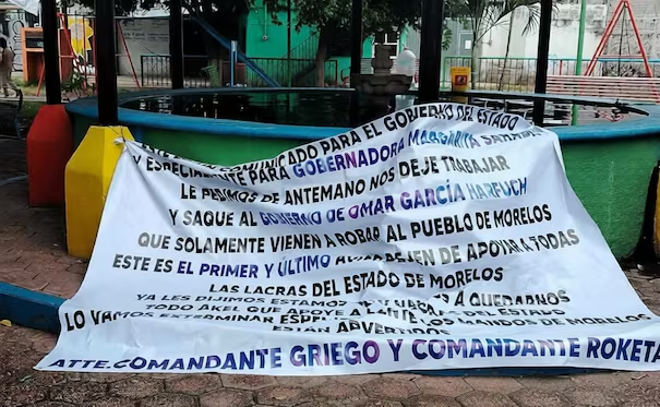 Con mantas, crimen organizado exige salida del operativo federal en Morelos; hallan cu3rpos c4lcinados en Cuautla