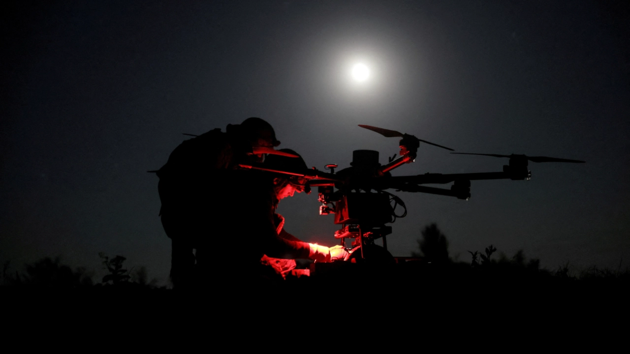 Ucrania lanza el mayor ataque con drones contra Moscú, durante las elecciones en Rusia