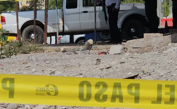 Asesinan a dos hombres tras ser perseguidos hasta una vivienda en Escuinapa, Sinaloa; atacantes huyen pese a operativo de seguridad