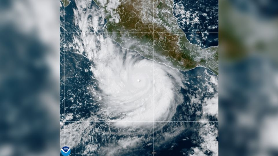 El huracán «Polo» podría alcanzar vientos de casi 300 kilómetros por hora; «es extremadamente peligro», advierte el NHC