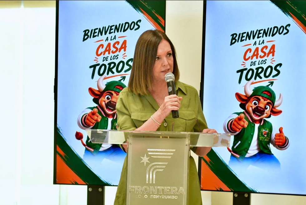 Fomenta Sari Pérez valores escolares