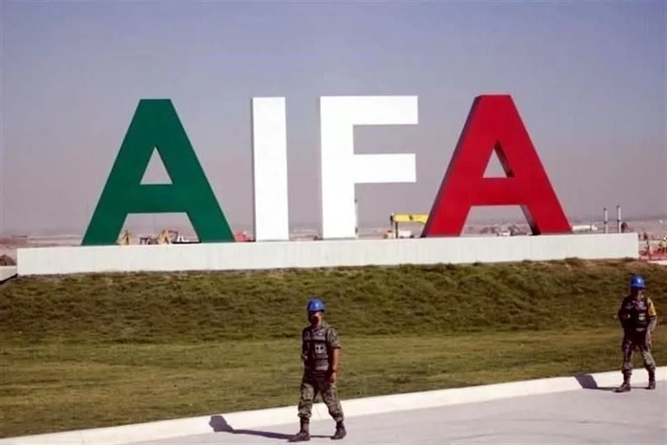 Autoriza EU vuelos del AIFA y del AICM
