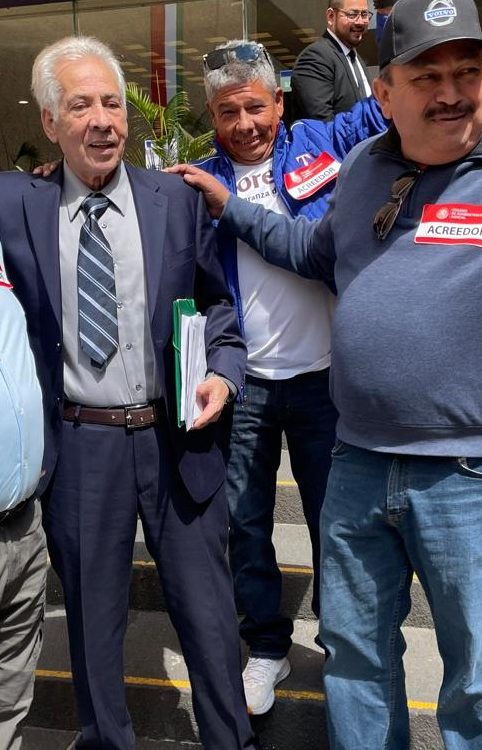 Vence plazo a Ciesa ¿Postor o Impostor?