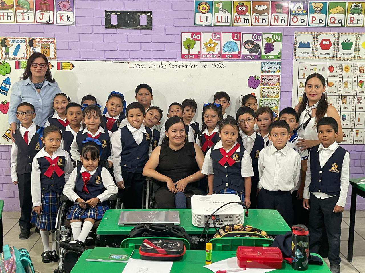 Impulsa valores de inclusión a las escuelas de 4 Ciénegas