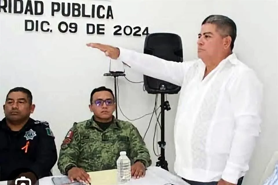 Capturan a jefe policiaco en Tabasco en Operativo Enjambre