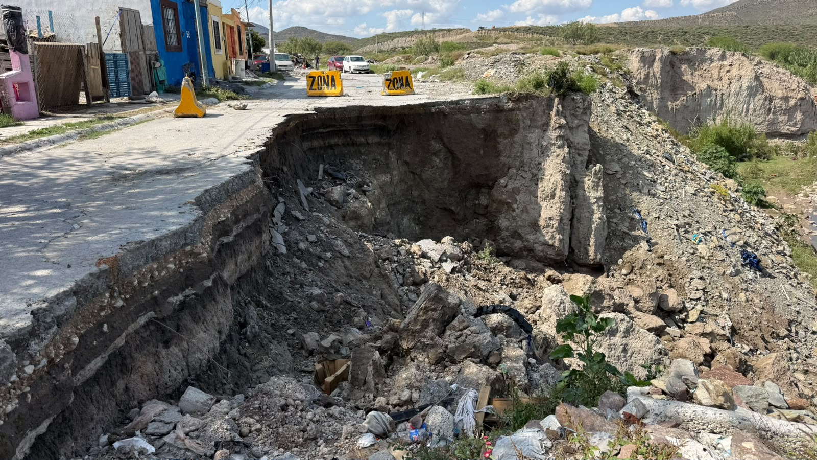 Analiza Municipio soluciones para vecinos del Sector Analco 