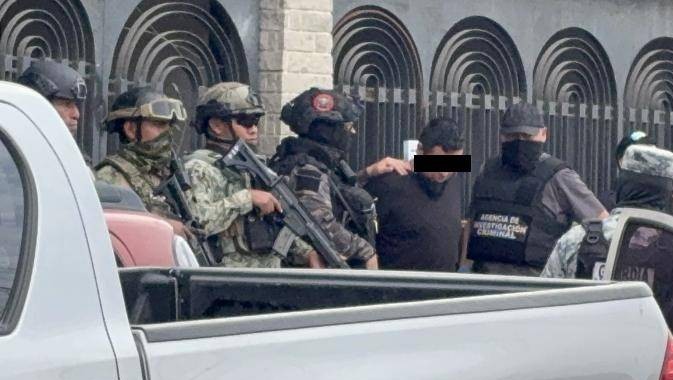 Catean casa y detienen a presunto narcomenudista