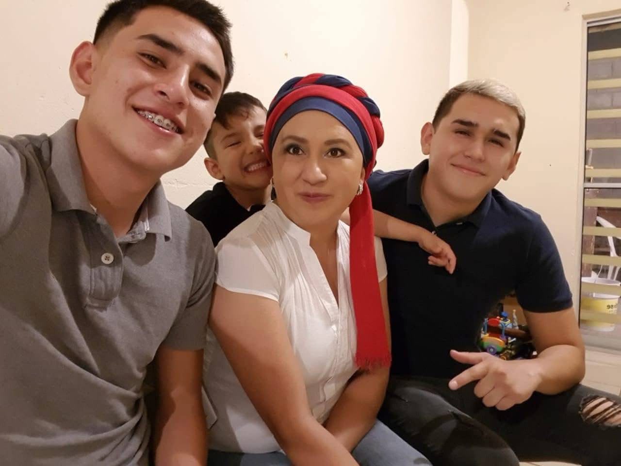A los 42 años enfrentó el cáncer; hoy Lorena comparte su experiencia