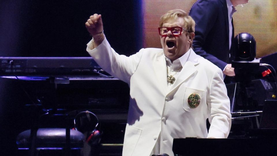 ELTON JOHN REÚNE A MILES EN CDMX
