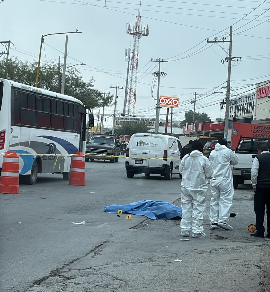 Muere mujer tras ser arrollada en bulevar