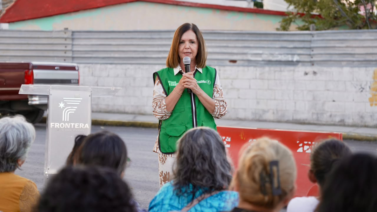 Entrega Sari recarpeteo en Calle Josefina Flores