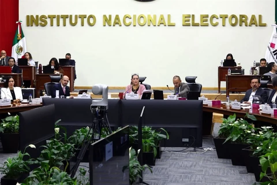 Investiga INE transas ligadas a Taddei