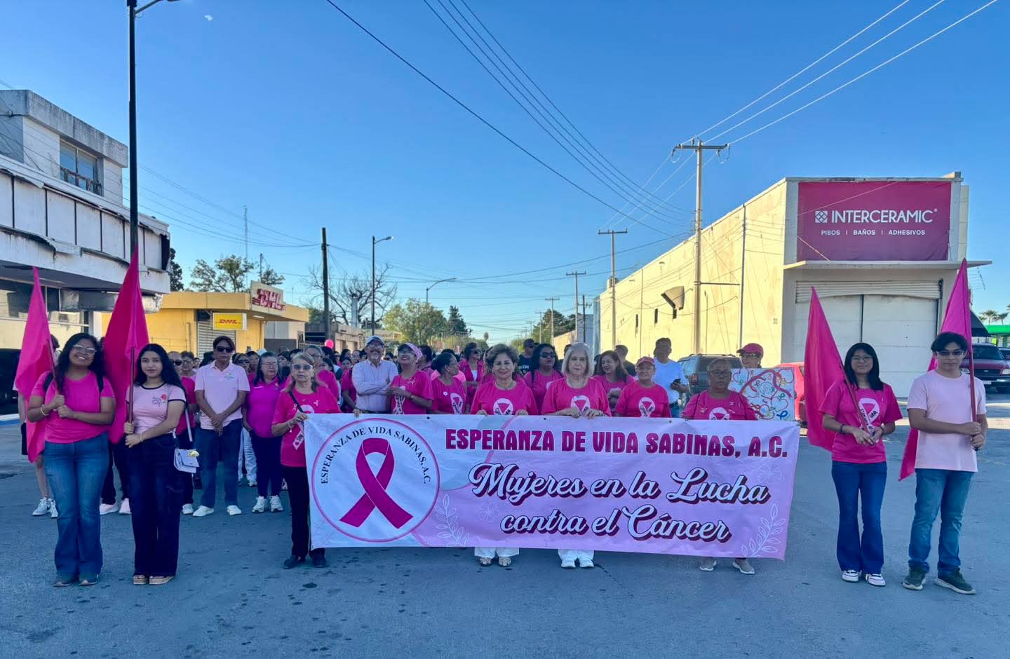 Presentan convocatoria para la marcha rosa