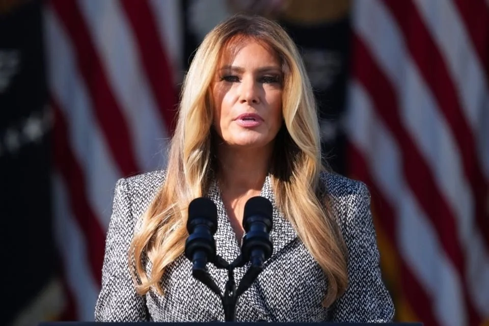 Logra Melania Trump tregua en Ucrania
