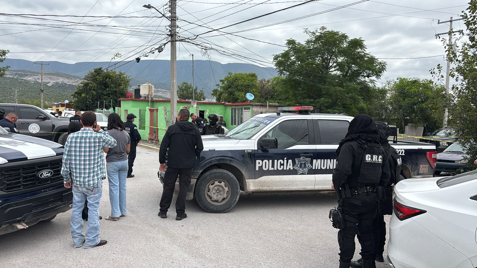 Halla adolescente sin vida a sus papás