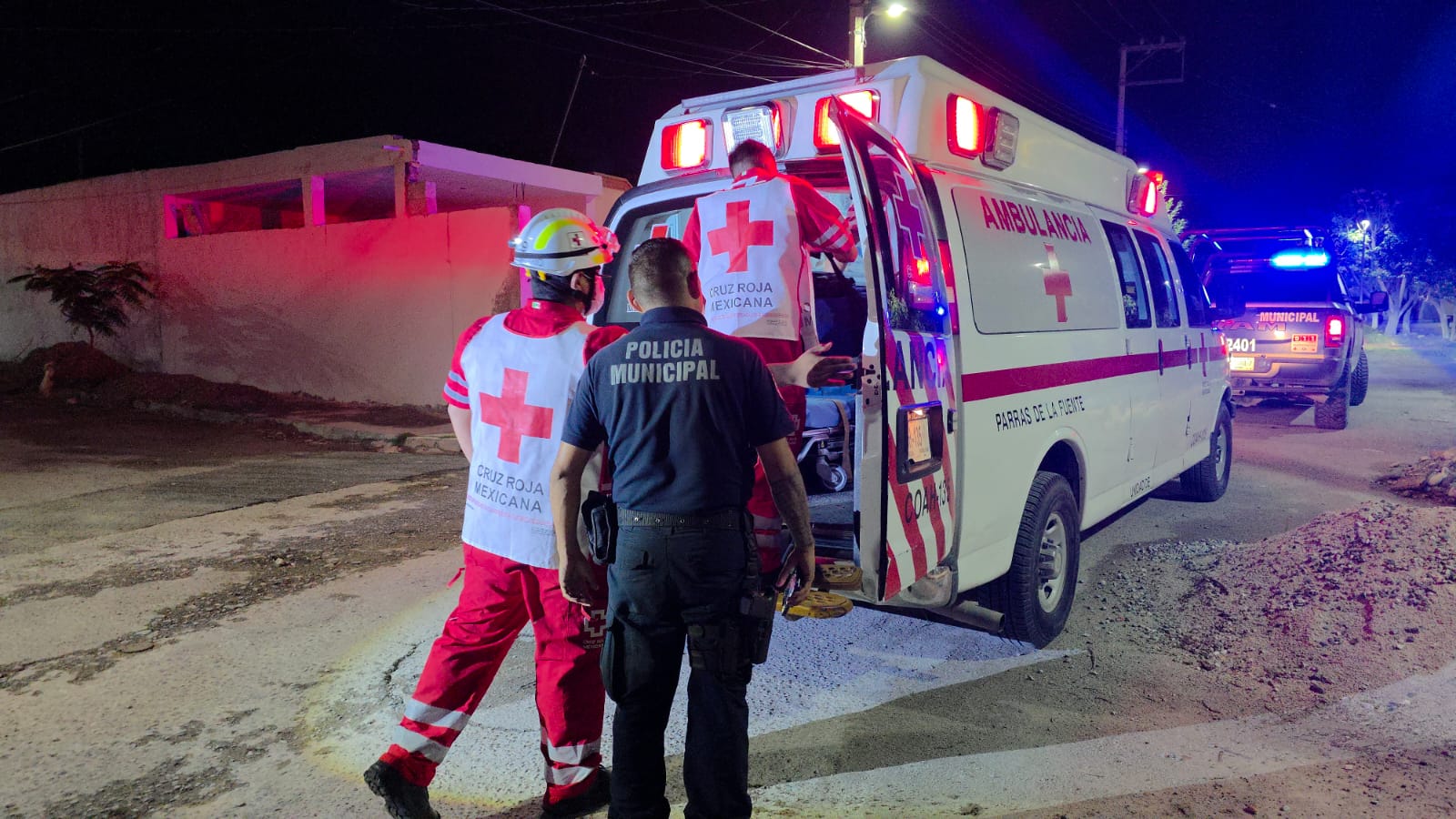 Menor resulta herido con arma blanca tras riña