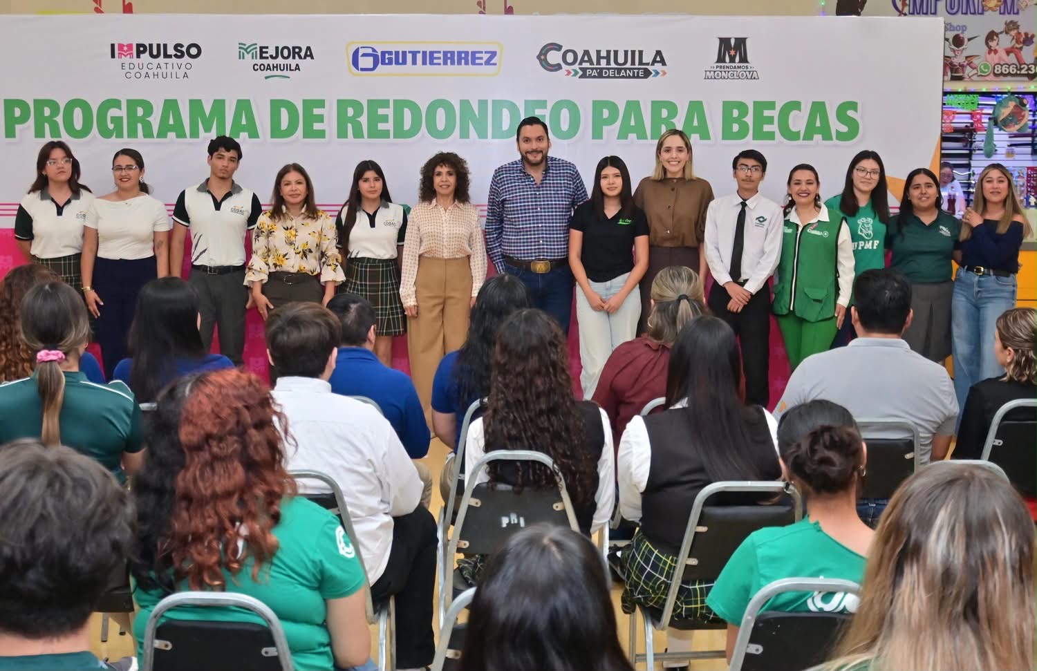 Van Carlos Villarreal y Súper Gutiérrez por más educación
