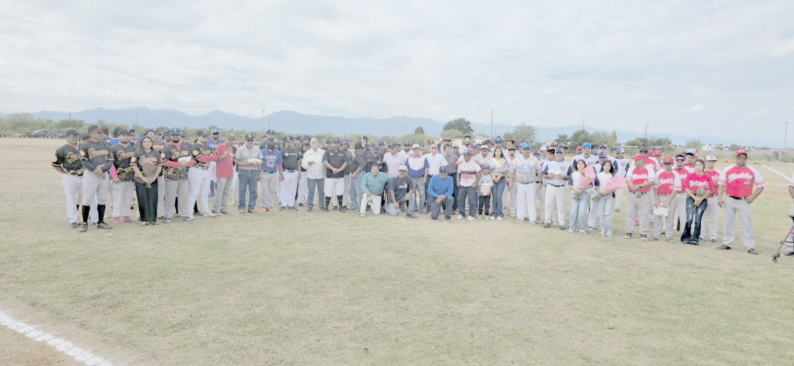 Celebran 50 aniversario de Liga de Béisbol