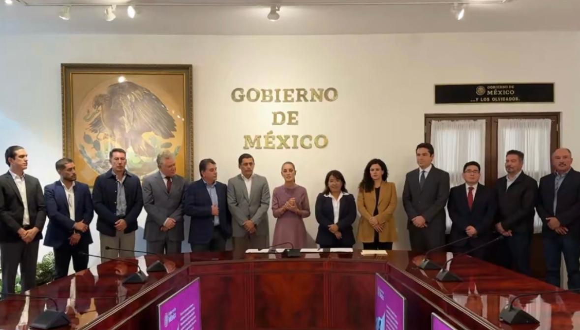 Pactan fortalecer producción de aguacate para exportación