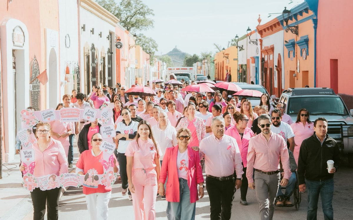 PROMUEVE CUATRO CIÉNEGAS LA PREVENCIÓN DEL CÁNCER DE MAMA CON MARCHA Y JORNADA DE MASTOGRAFÍAS
