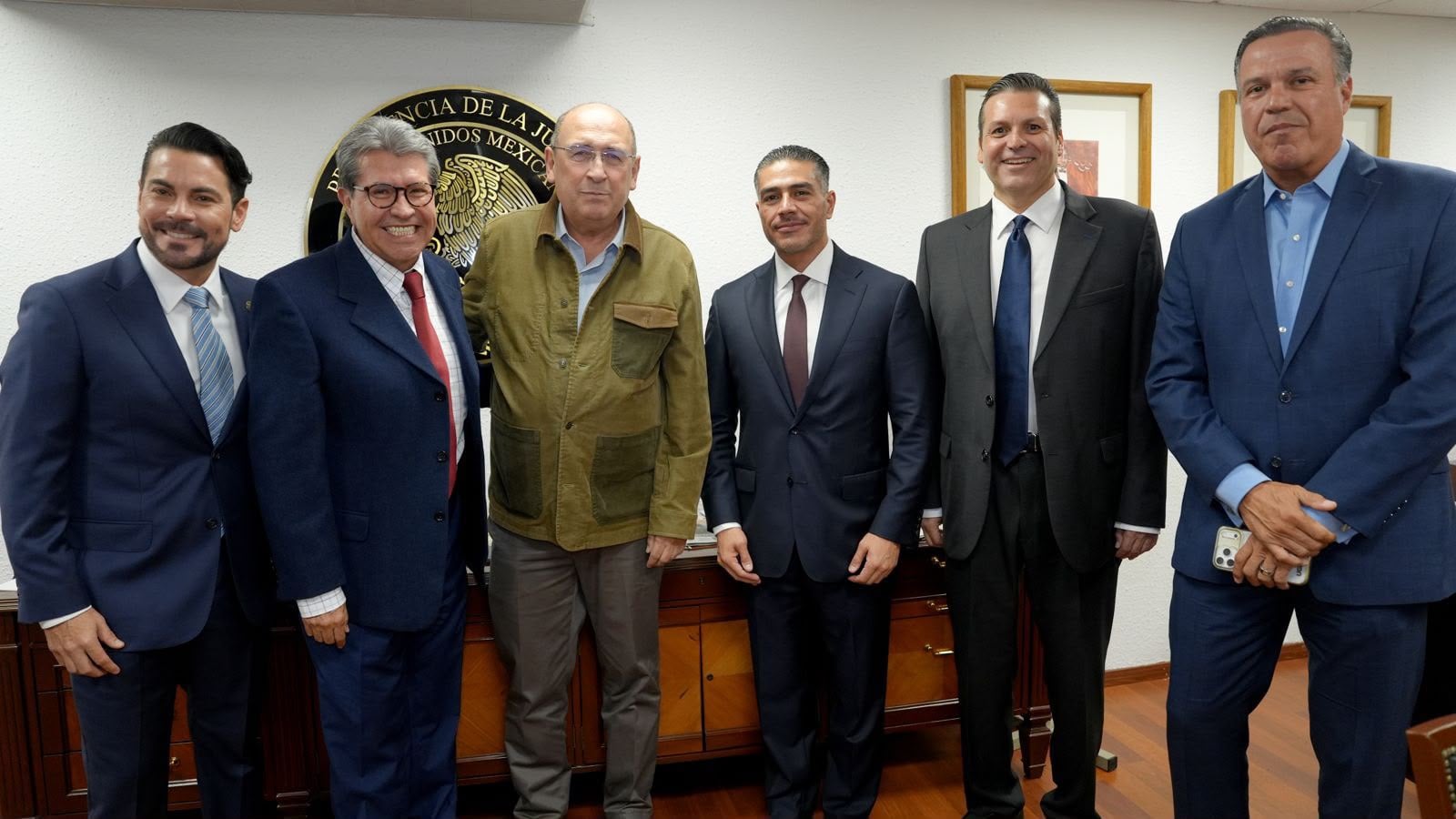Se reúne García Harfuch con Rubén Moreira