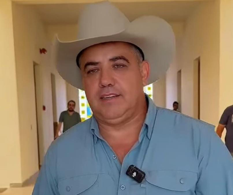 Atiende Chano Díaz a la Unión de Comerciantes