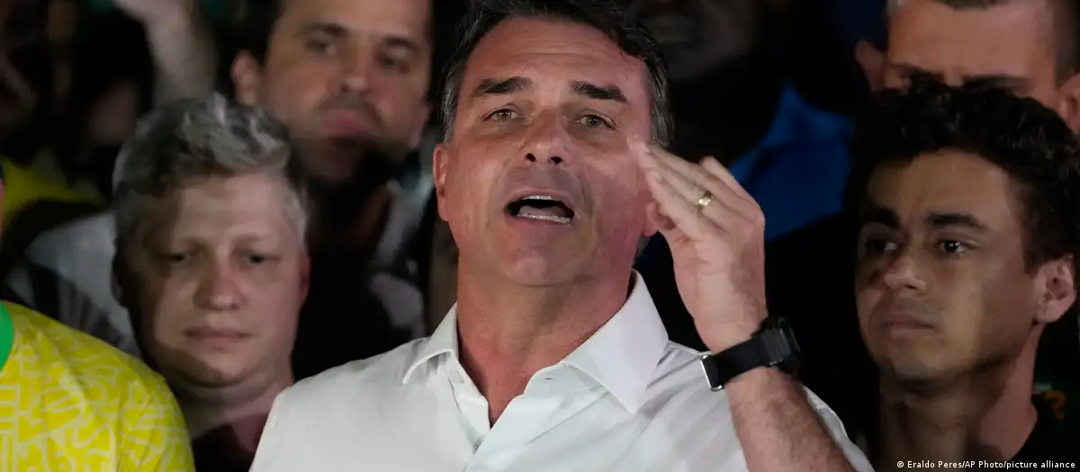 Se proclama Bolsonaro ‘presidente electo’ de Brasil
