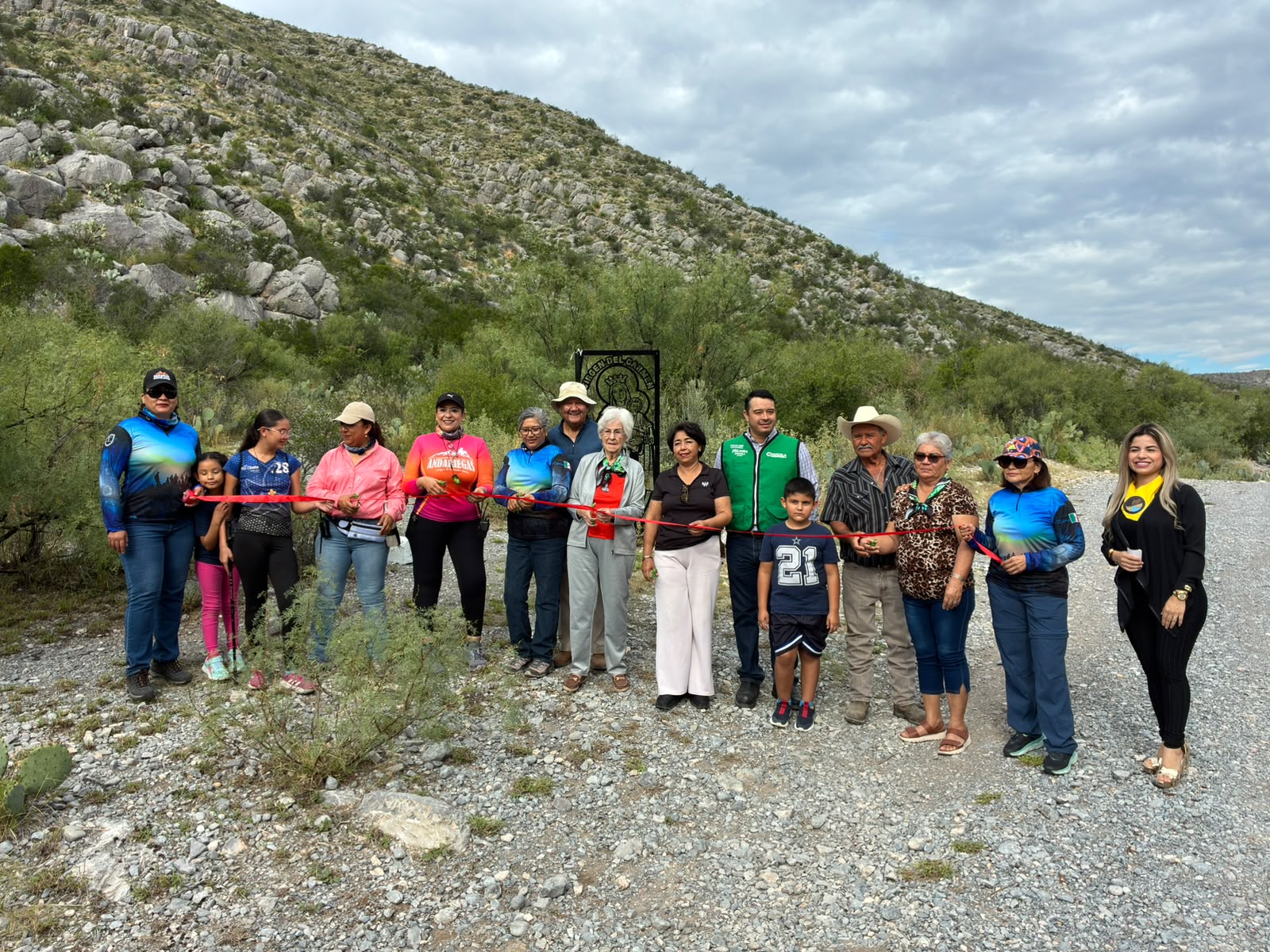Instalan imagen de la Virgen del Carmen en sierra de Nadadores