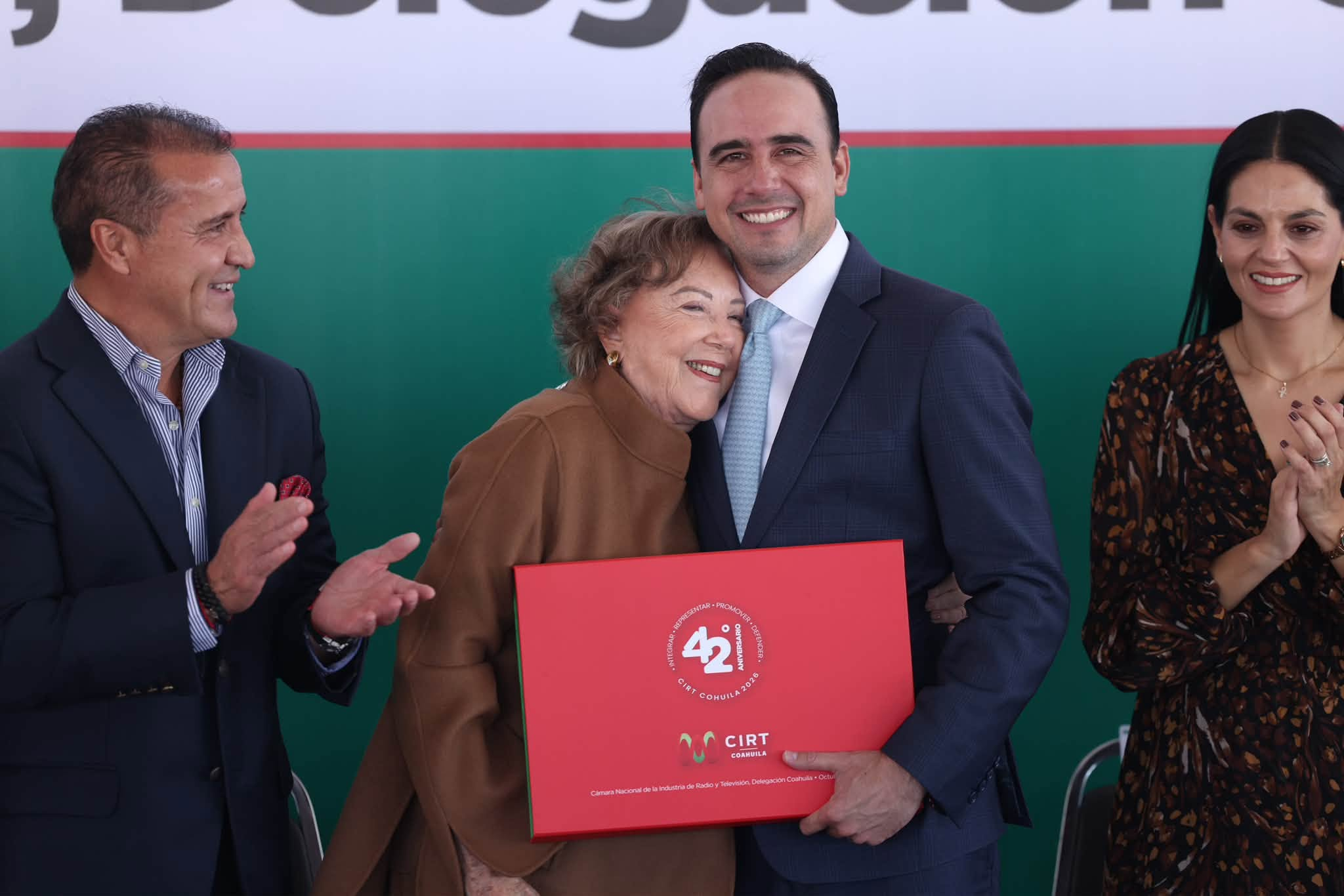 RECONOCE MANOLO TRAYECTORIA Y APORTACIÓN DE LA CIRT AL DESARROLLO DE COAHUILA