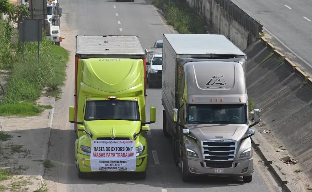 Segob reporta paro de transportistas en 19 estados con menos de mil personas; refrenda diálogo