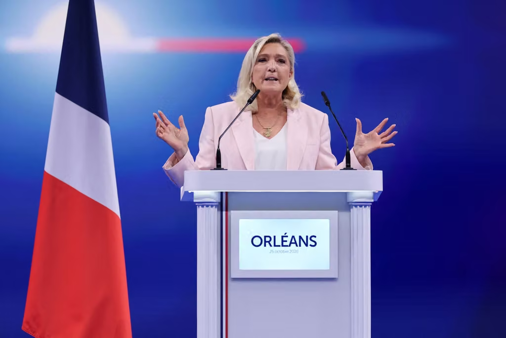 «No dejaremos que Francia caiga en la ‘mexicanización’ con los cárteles», dice Marine Le Pen en su arranque de campaña