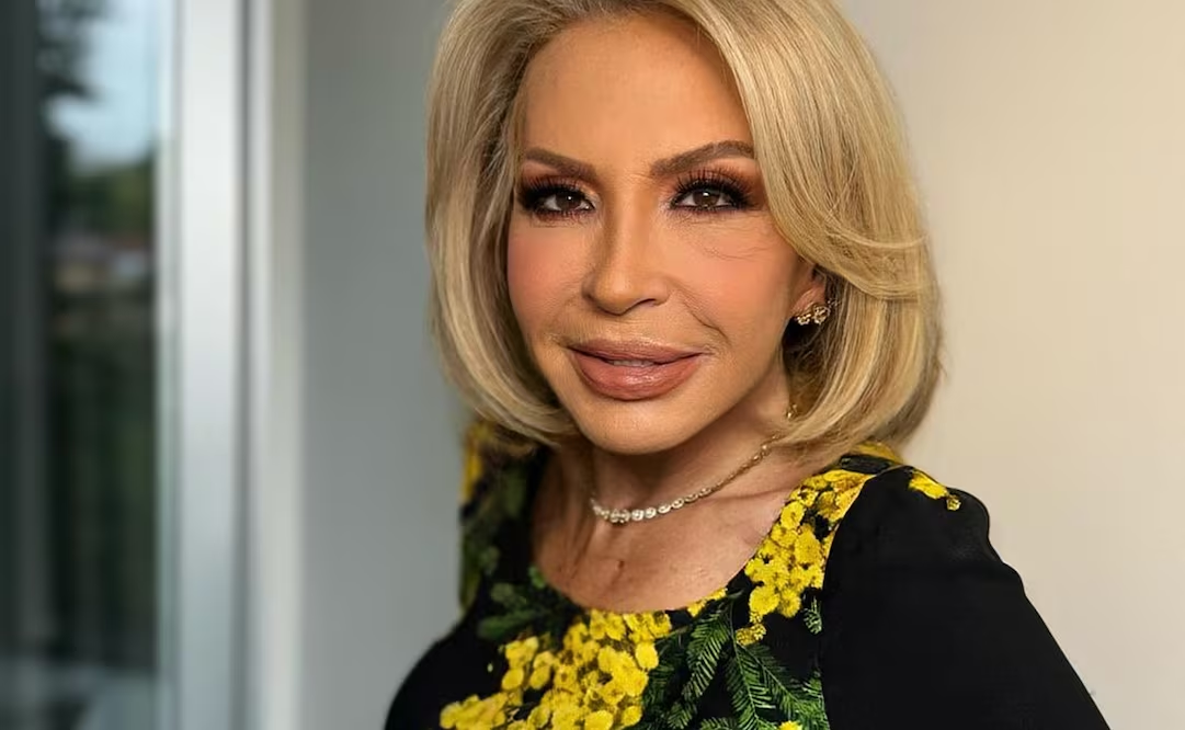 Laura Bozzo reaparece; posa con lentes y junto a su hija tras versiones falsas sobre su muert3