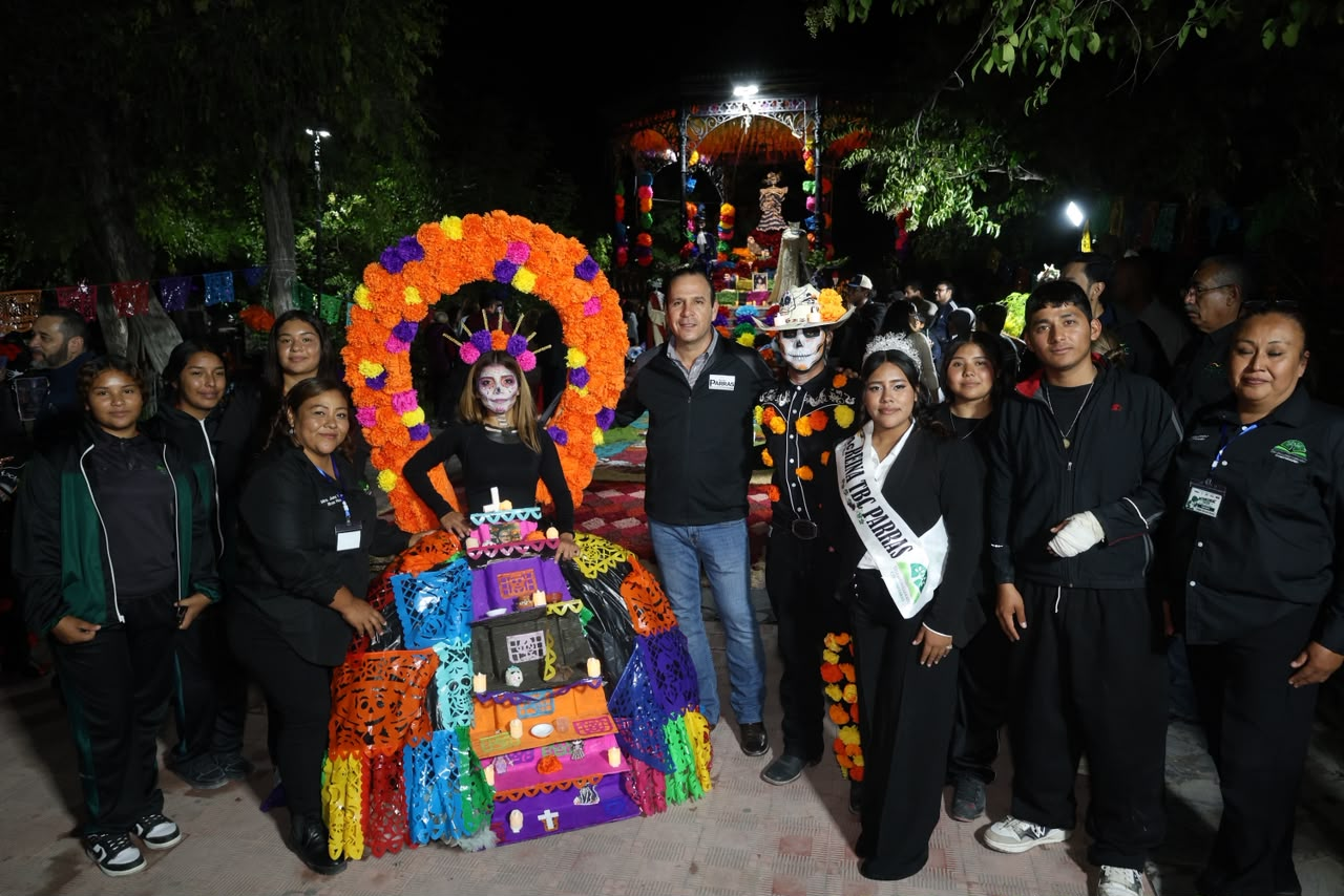 Parras celebra sus tradiciones con Concurso de Catrinas y Catrines