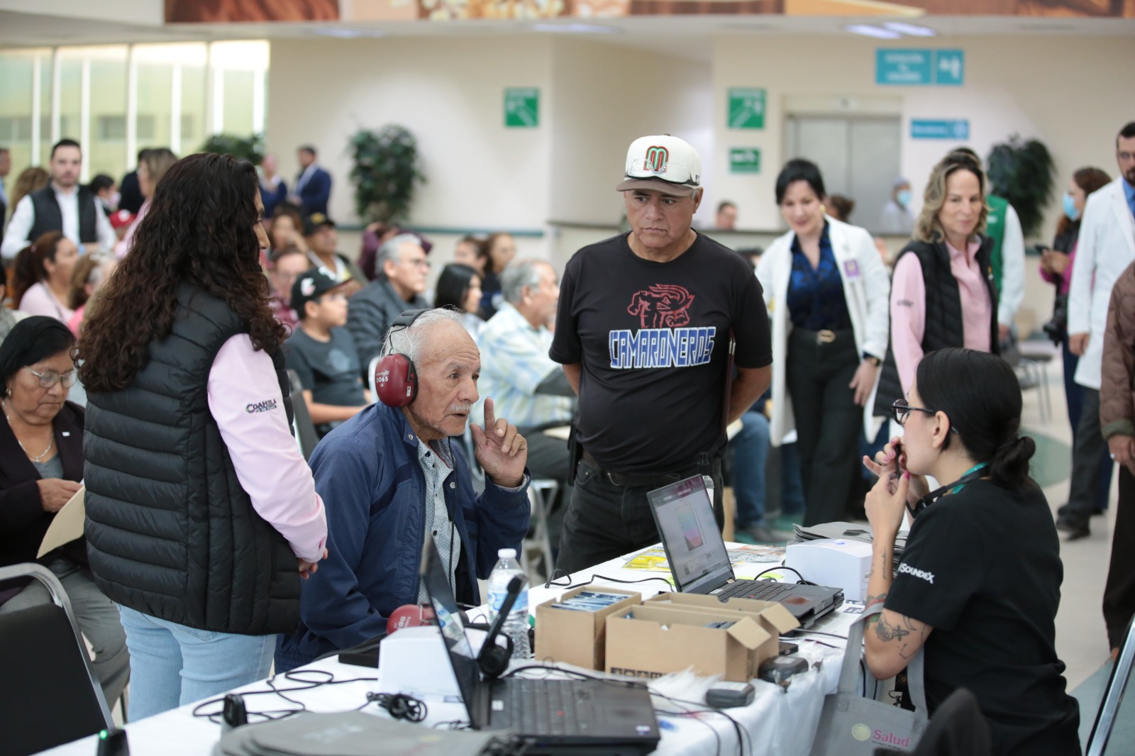 FORTALECE DIF COAHUILA LA INCLUSIÓN Y LA SALUD AUDITIVA CON JORNADAS DE APARATOS AUDITIVOS 2026