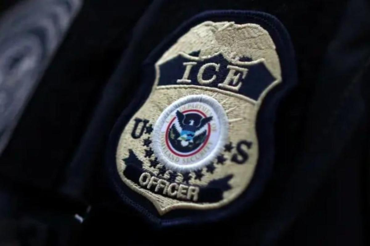 Texas imputa a agente del ICE por atropellar a migrante mexicano en Houston