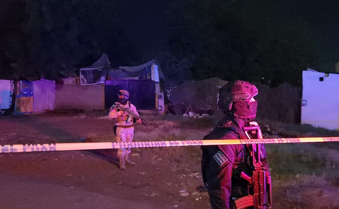 Atacan a balaz*s vivienda en Culiacán, Sinaloa; un perrito resultó lesionado