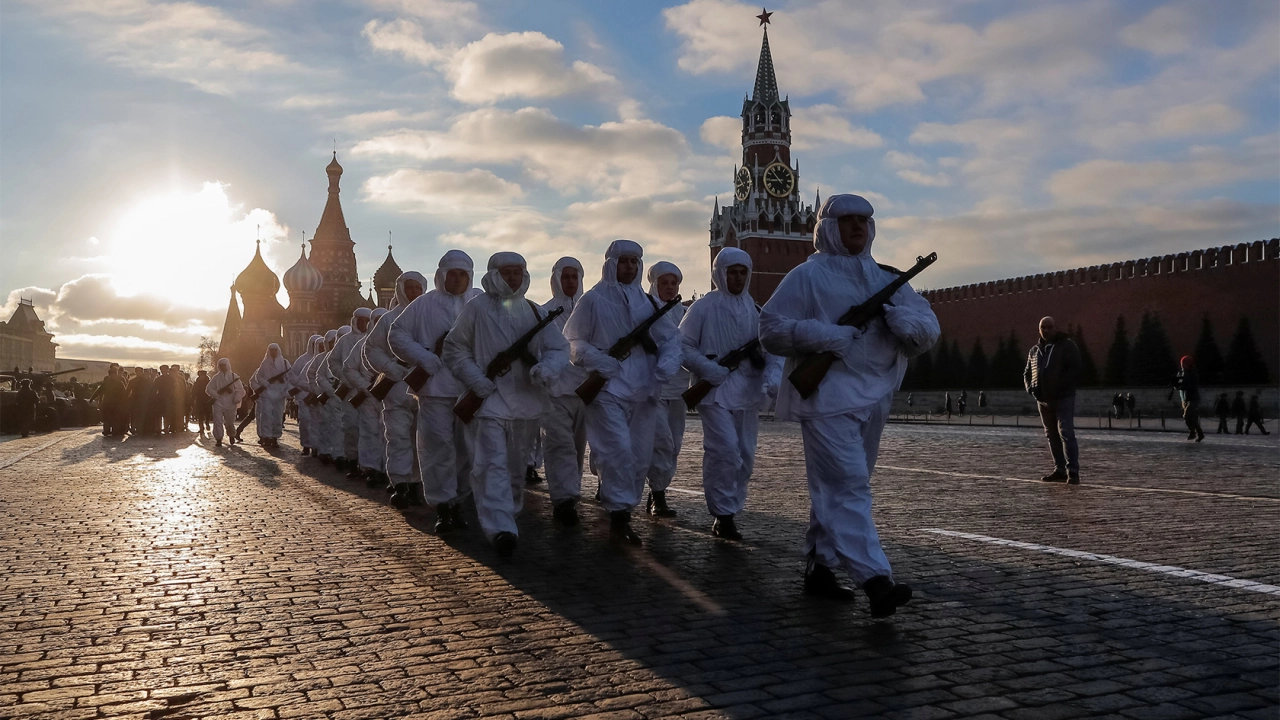 Putin advierte que Rusia usará «todo tipo de armas» si atacan enclave de Kaliningrado